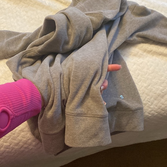 LULULEMON PULLOVER FLEECE WOMENS SZ 12 - Picture 4 of 8